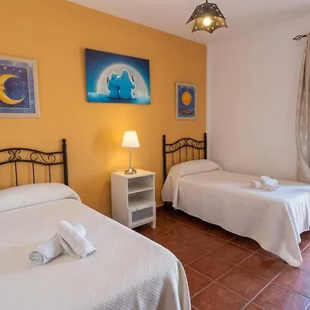 Loft Aire Con Aire Condicionado Garaje Y Terraza Sin Cocina Conil De La Frontera