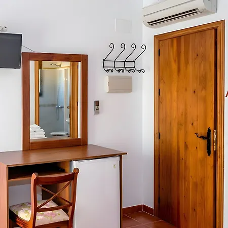 Loft Aire Con Aire Condicionado Garaje Y Terraza Sin Cocina Appartement Conil De La Frontera